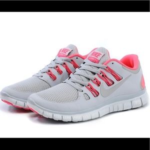 Nike Free 5.0 Sneakers